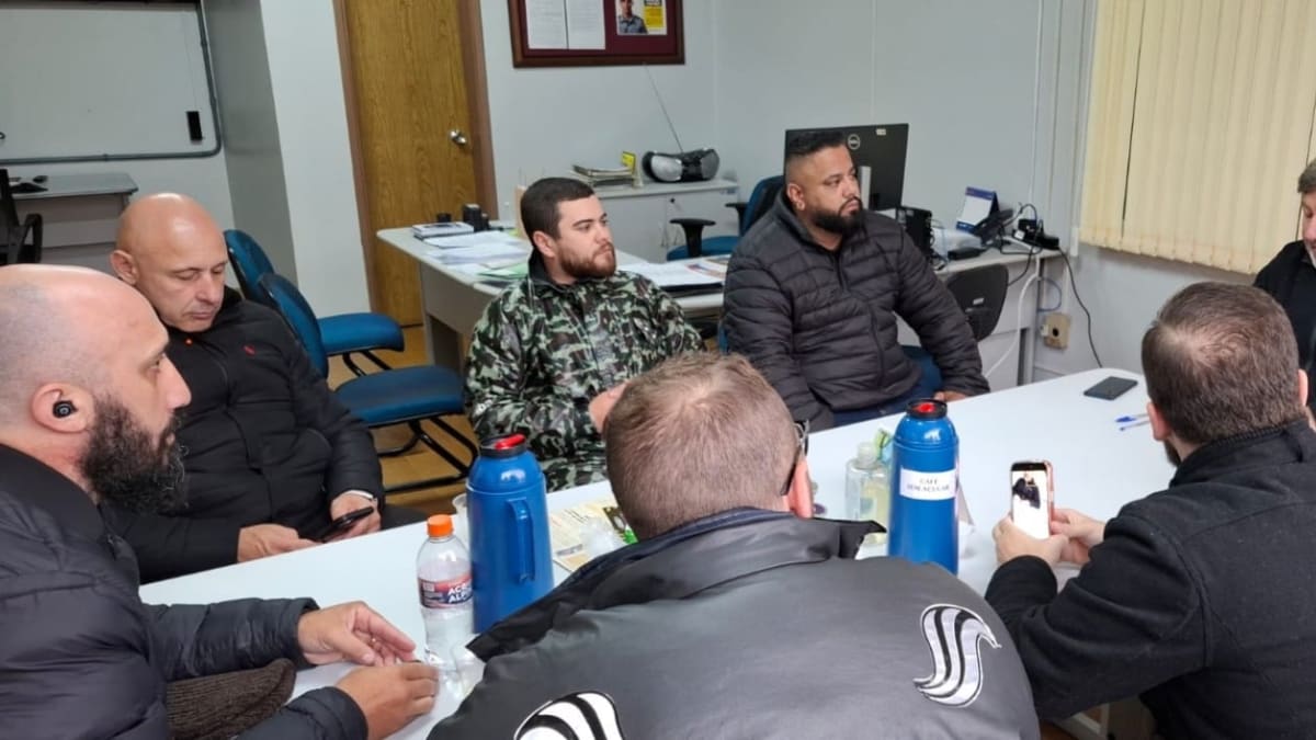 Secretaria esclarece que cadastro para motofretistas é voluntário e critica legislação federal