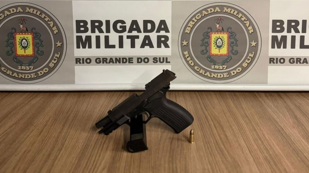 Polícia Militar aborda suspeitos após disparos em Bento Gonçalves