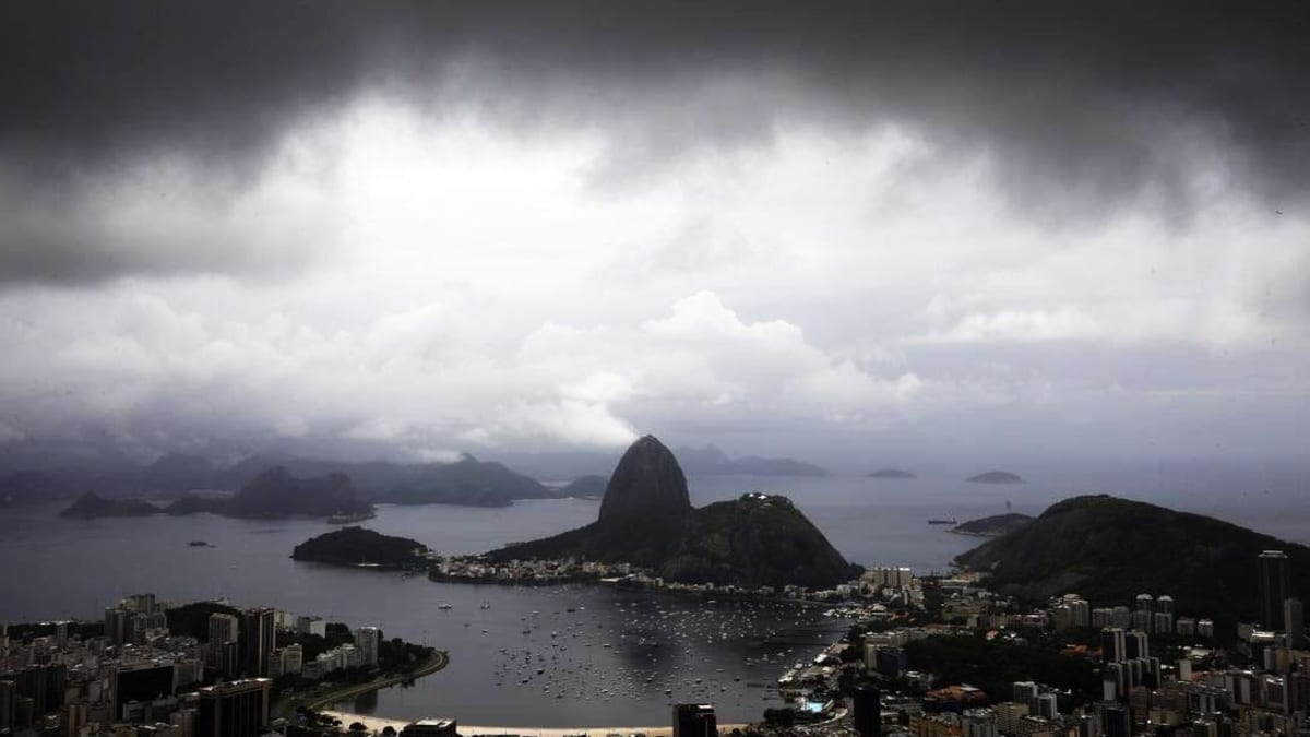 Frente fria avança sobre o Rio de Janeiro e derruba temperaturas nesta terça-feira
