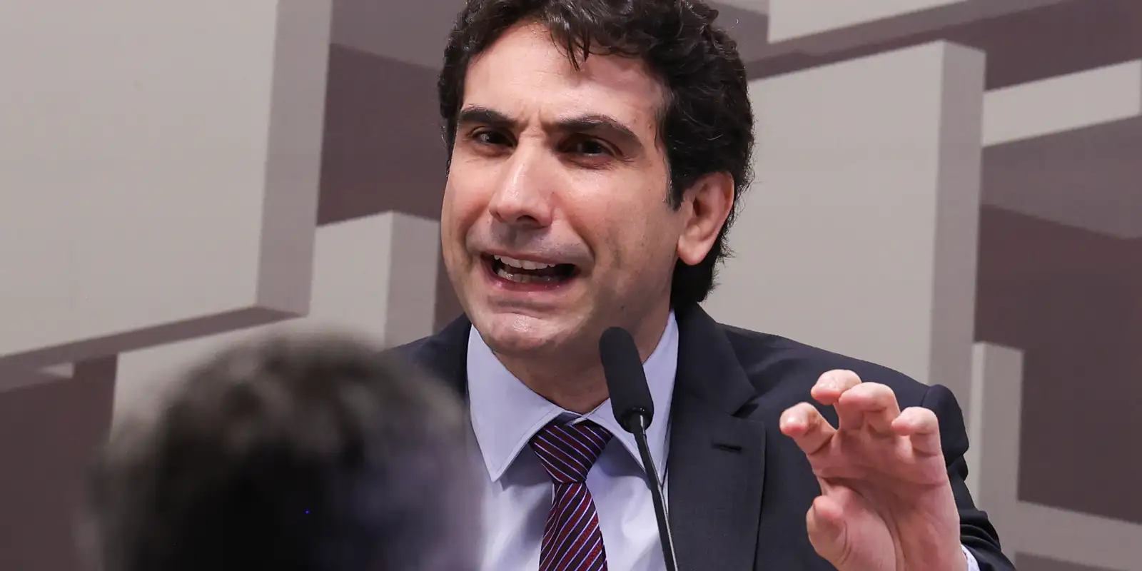 Afastamento de servidores do Banco Central gera grave crise interna