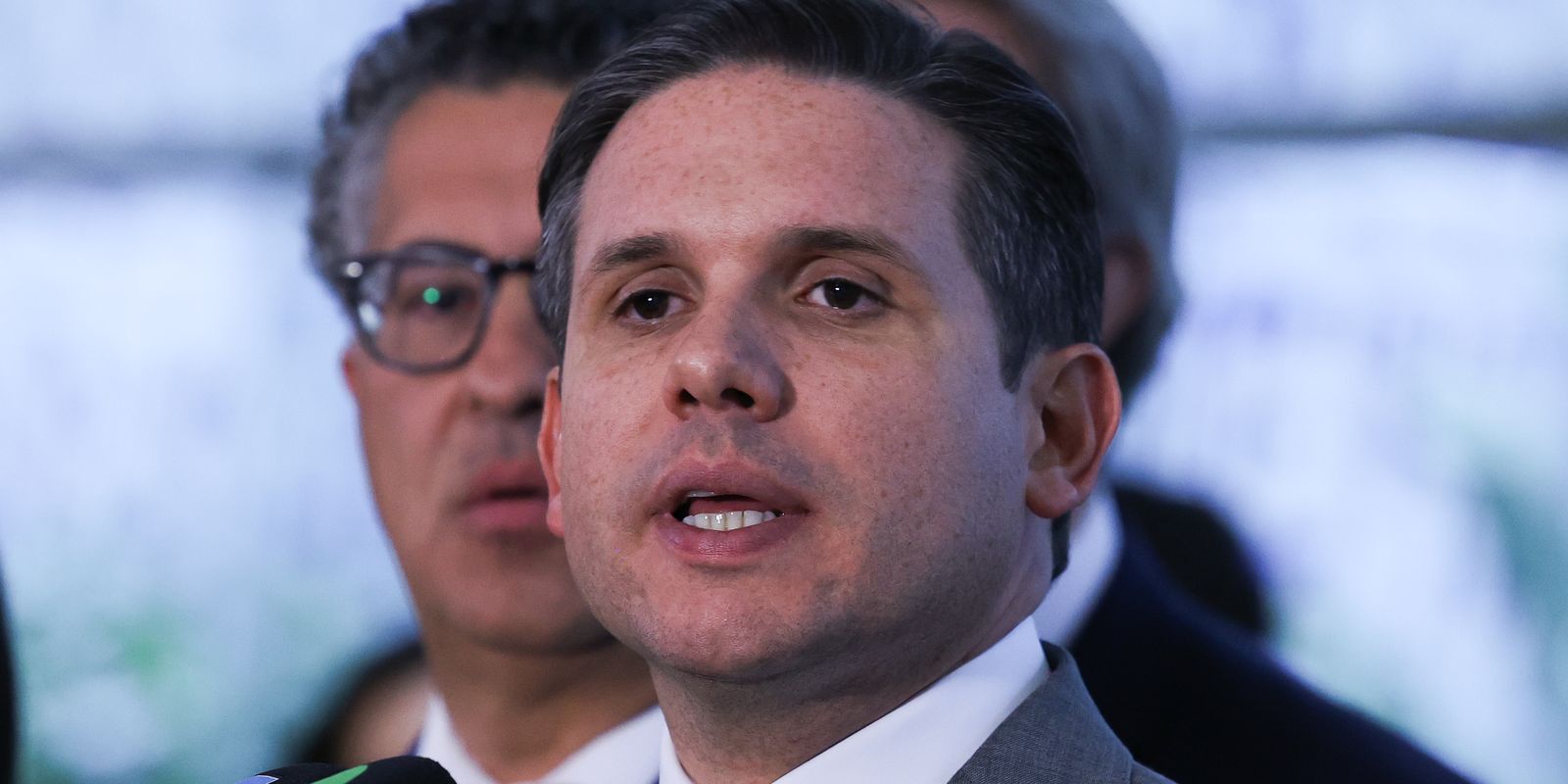 Câmara vota PEC para acabar com jornada 6x1 na próxima semana