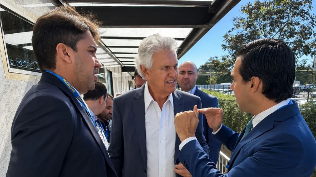 Marcha dos Prefeitos em Brasília destaca discurso municipalista de Ronaldo Caiado