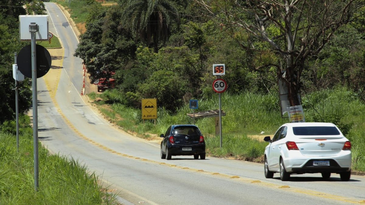 Minas Gerais implanta nova geração de radares inteligentes para ampliar fiscalização nas rodovias estaduais