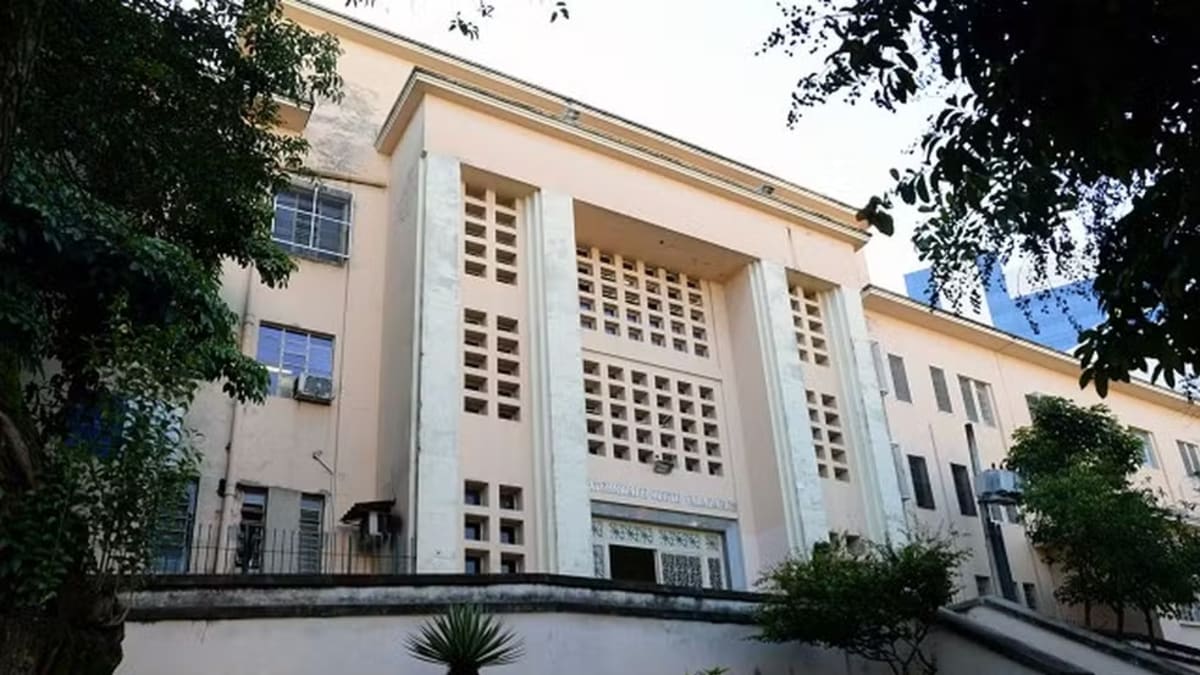 Vigilância Sanitária de Belo Horizonte fiscaliza maternidade após detecção de bactérias na água