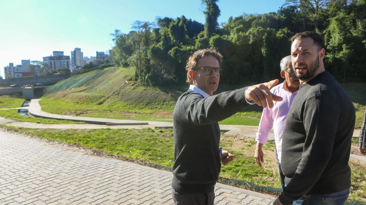Novo reservatório em Porto Alegre deve reduzir alagamentos na Zona Norte