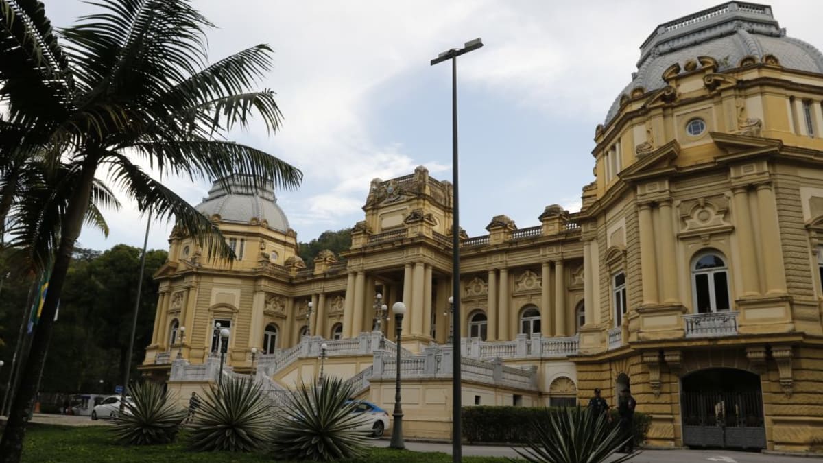 Governo do Rio de Janeiro vai pagar parcelas restantes da recomposição salarial de servidores