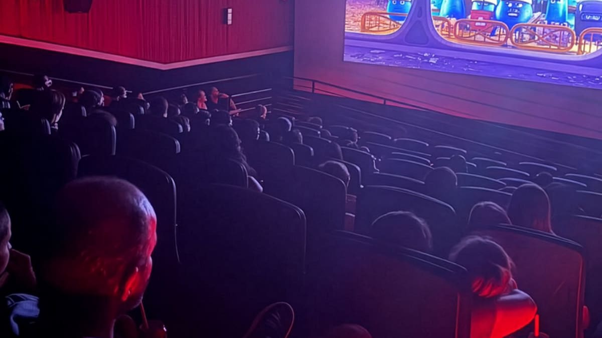 Sessão de cinema inclusiva para crianças neurodivergentes será realizada no Rio de Janeiro
