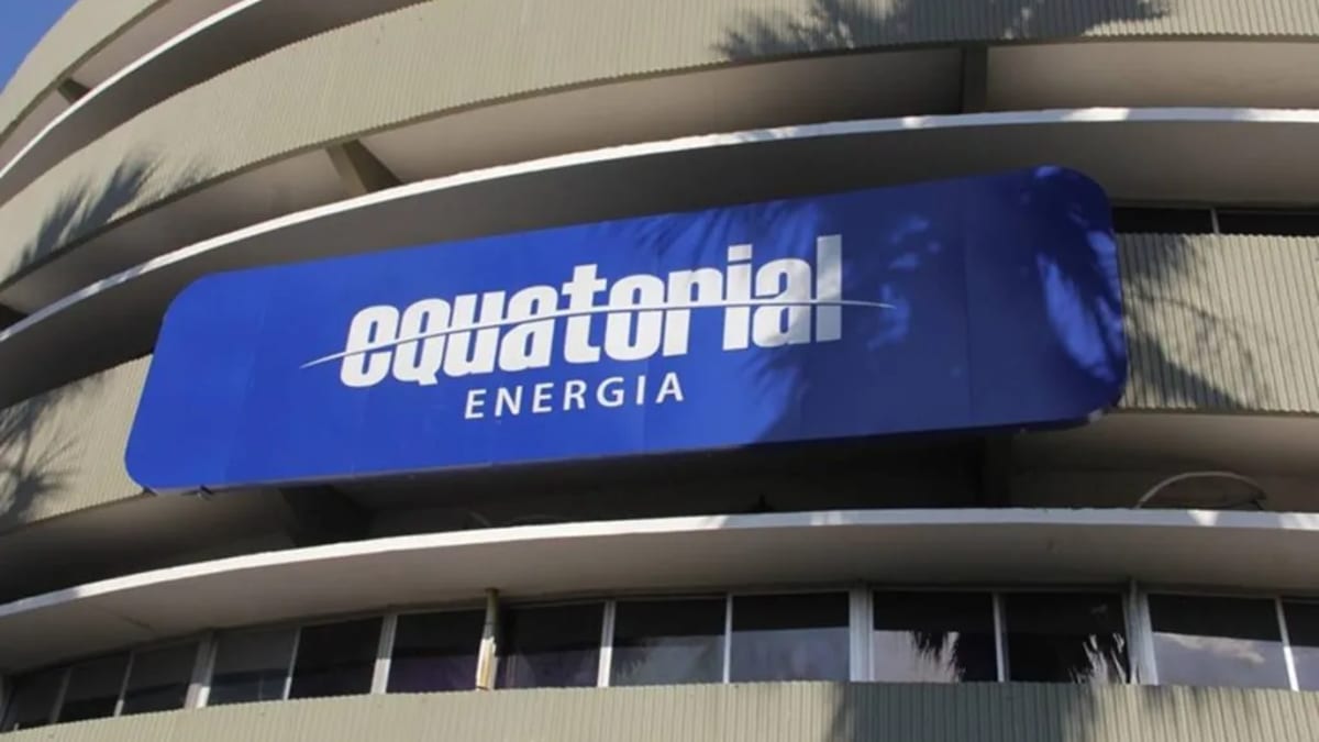 Equatorial Goiás intensifica fiscalização de postes e responsabiliza empresas de telecomunicações por fios soltos