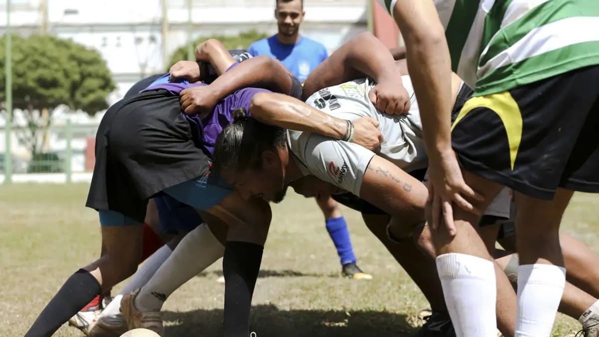 Itaguaí firma parceria para levar rúgbi a escolas e comunidade local