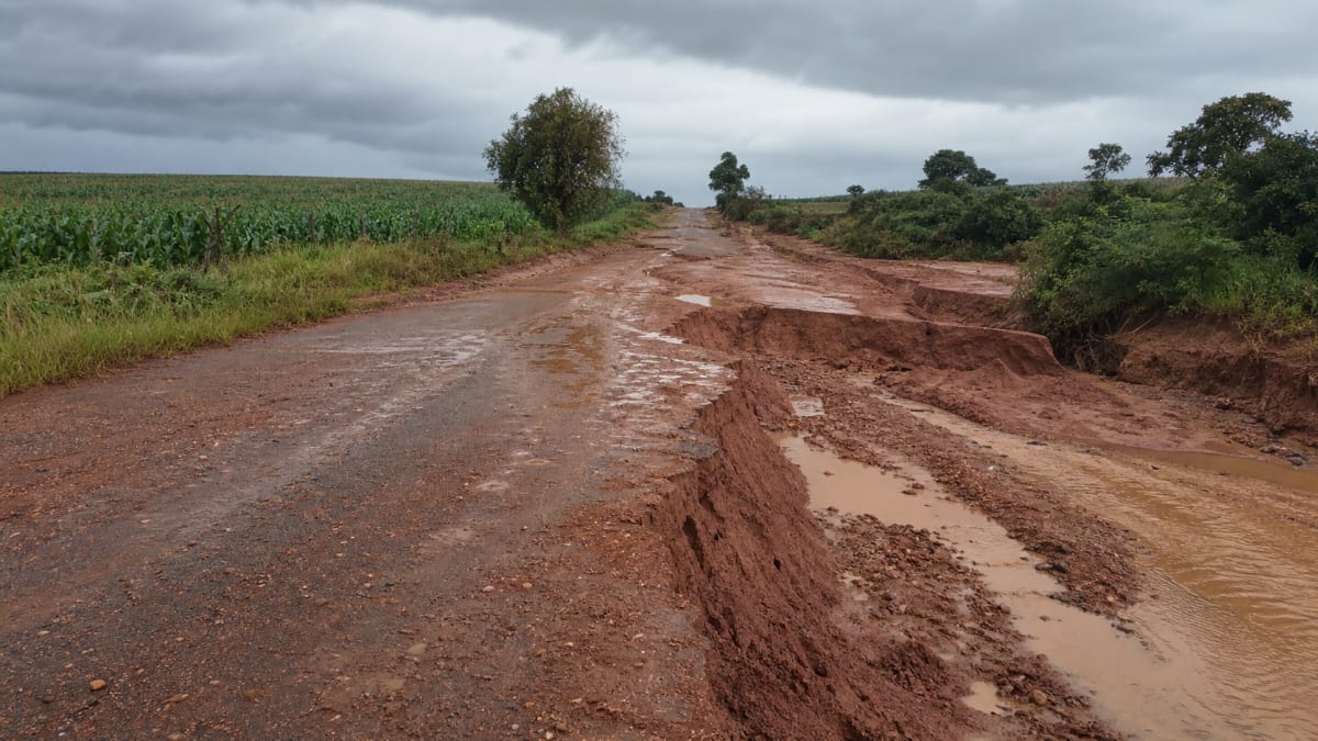 Paraná investe R$ 23,7 milhões para pavimentar trecho rural da Estrada da Junqueira em Guarapuava