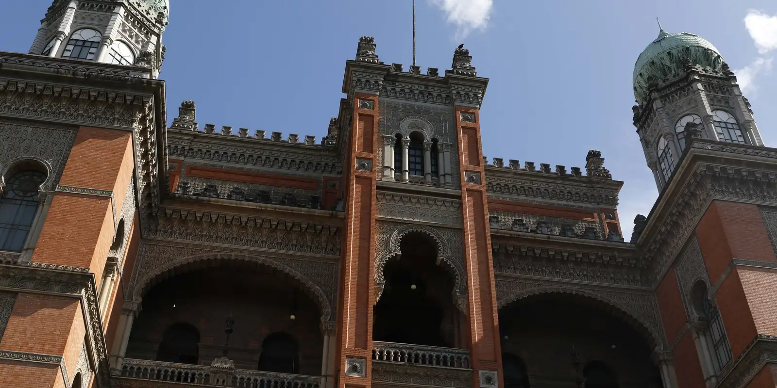 Fiocruz inaugura centro tecnológico e avança em terapia contra câncer