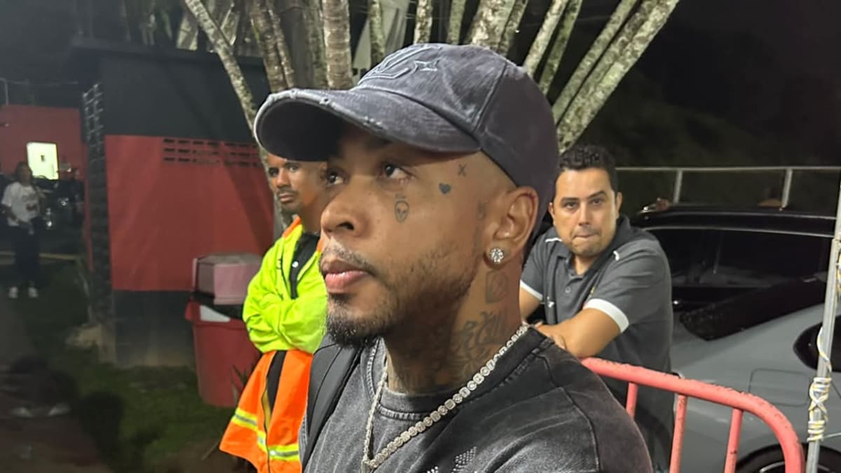 Marinho valoriza minutos em campo na vitória do Vitória sobre o Internacional