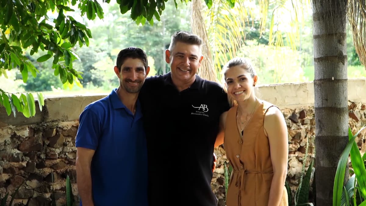 Produção de frango une irmãos e impulsiona expansão da granja familiar