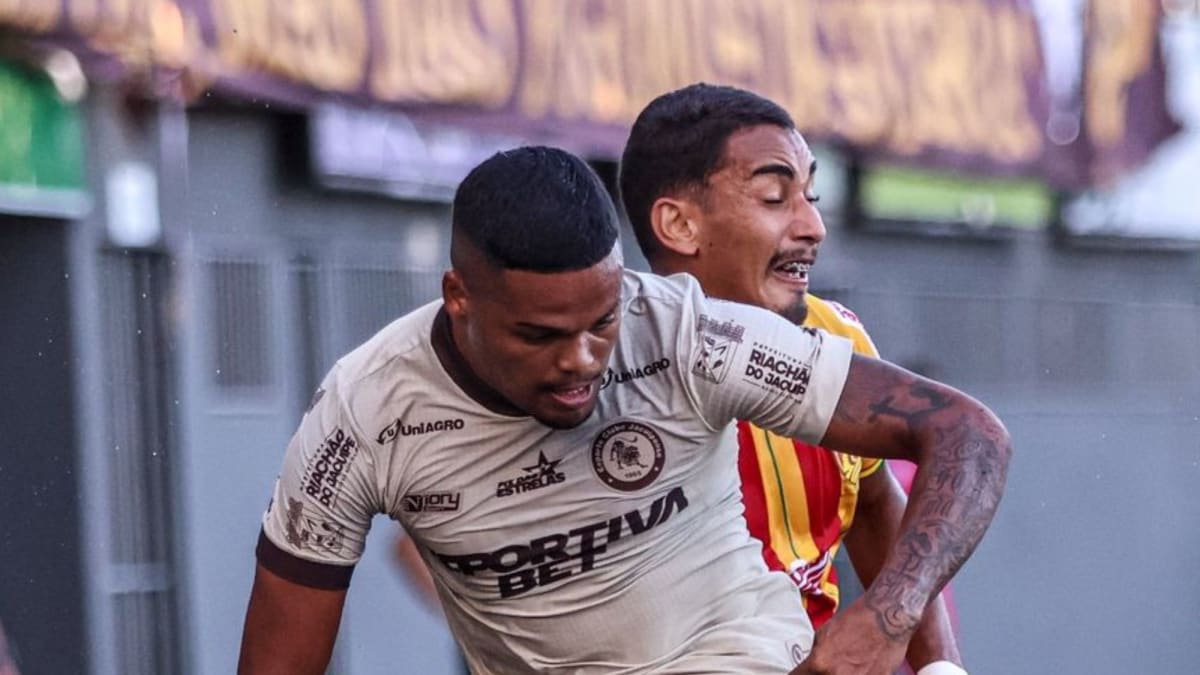Jacuipense e Juazeirense empatam em 2 a 2 na Arena Cajueiro pela Série D