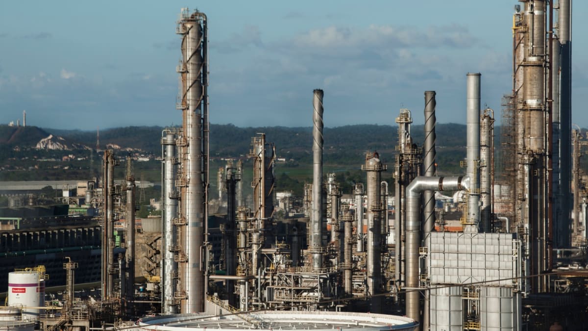 Braskem destaca evolução tecnológica e sustentabilidade no Polo Petroquímico da Bahia