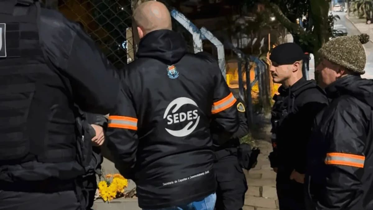 Município intensifica acolhimento a pessoas em situação de rua durante frio intenso na Serra Gaúcha