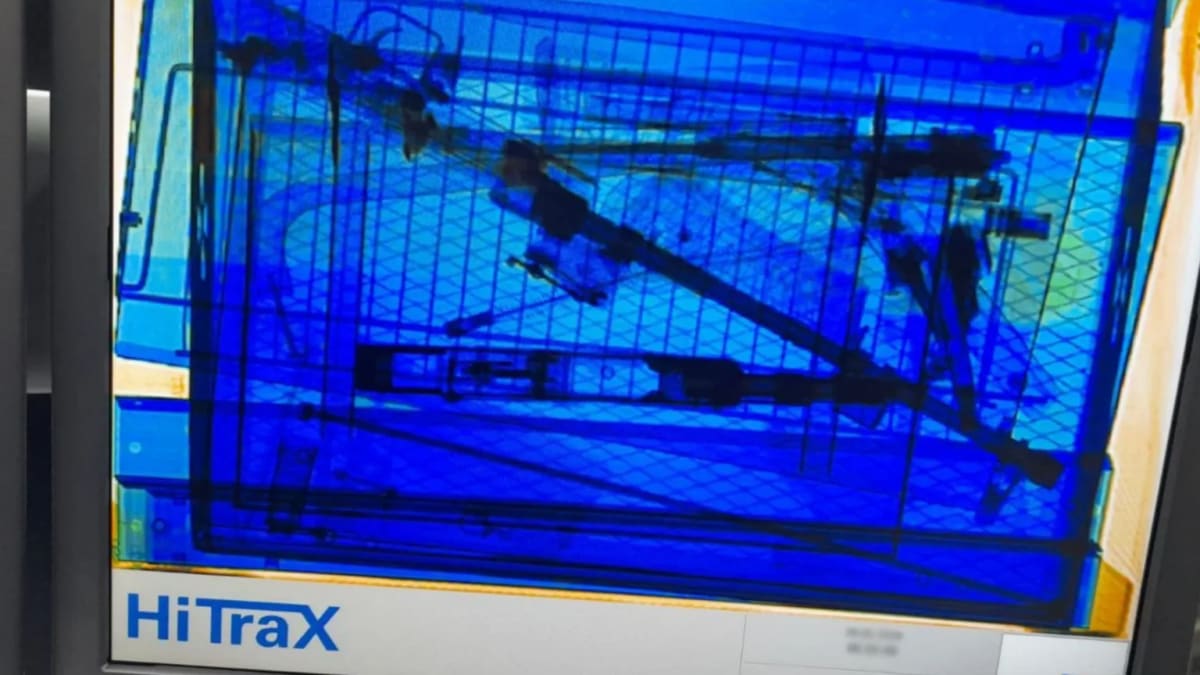 Polícia Federal investiga envio de fuzil AK-47 desmontado para Porto Alegre