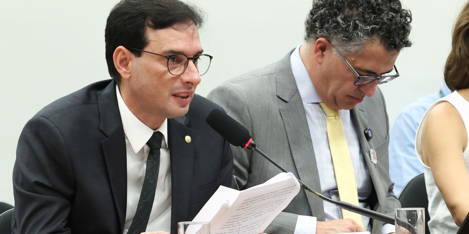 Fim da escala 6x1 com jornada de 40 horas semanais