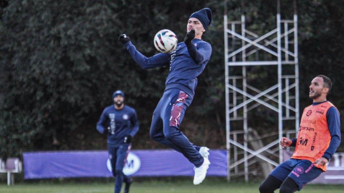 Caxias retoma treinamentos após empate no Maranhão pela Série C do Brasileiro
