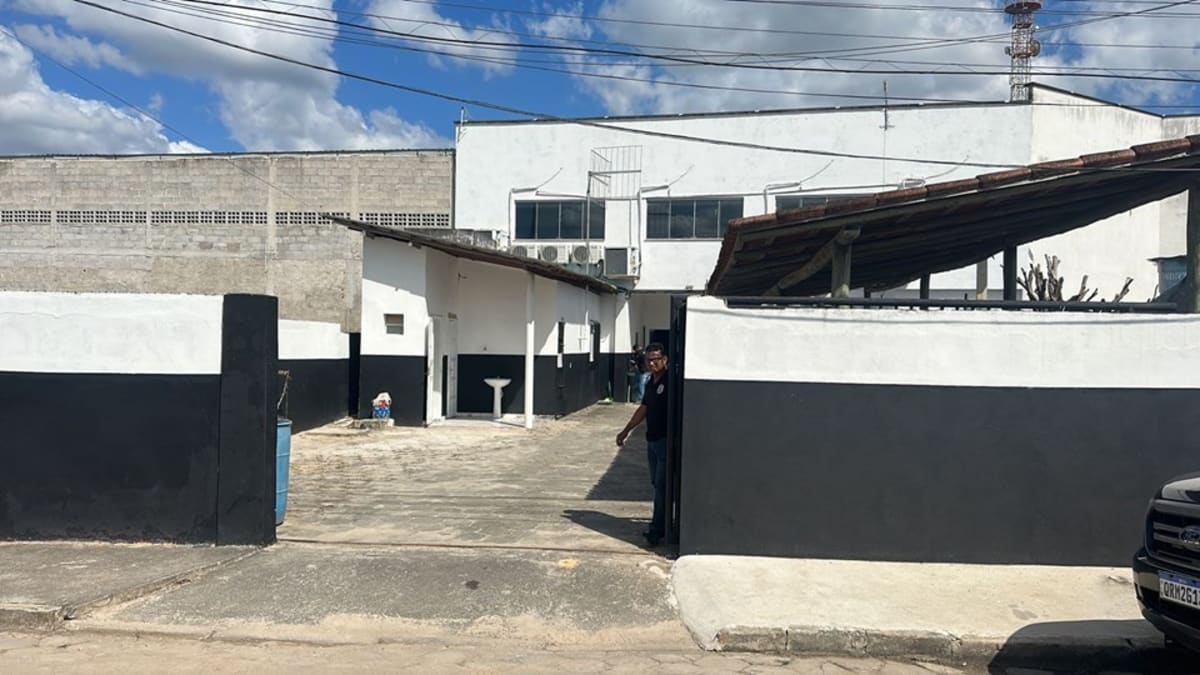Idoso de 71 anos é preso em Linhares suspeito de estuprar neta de 10 anos em Sooretama