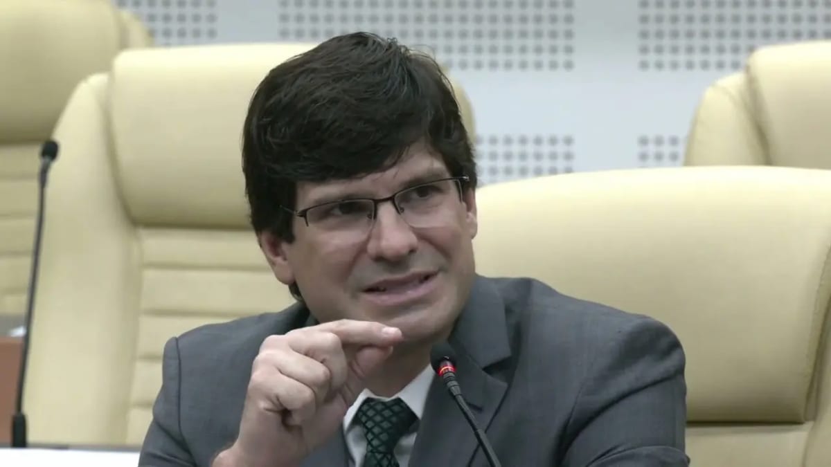 Telêmaco Brandão mantém pré-candidatura ao governo mesmo com apoio do Novo a Wilder Morais