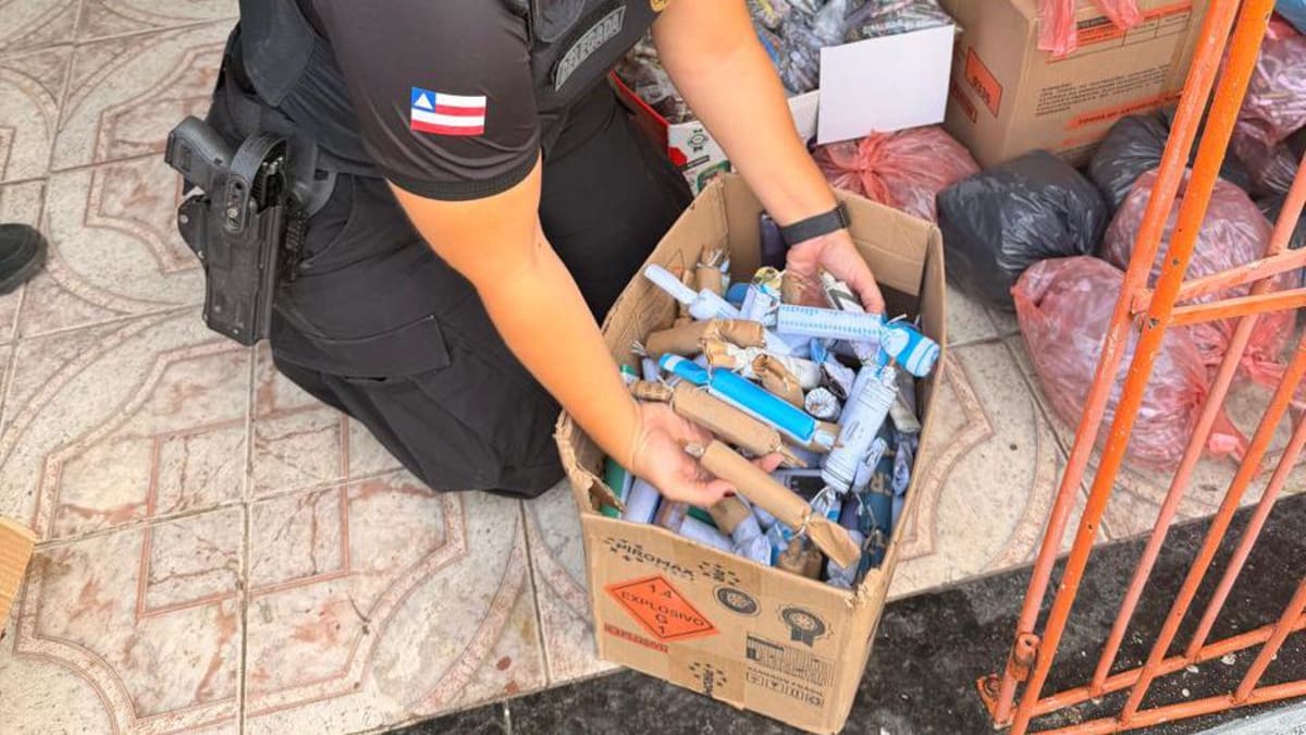 Operação São João Seguro apreende fogos de artifício irregulares em Alagoinhas