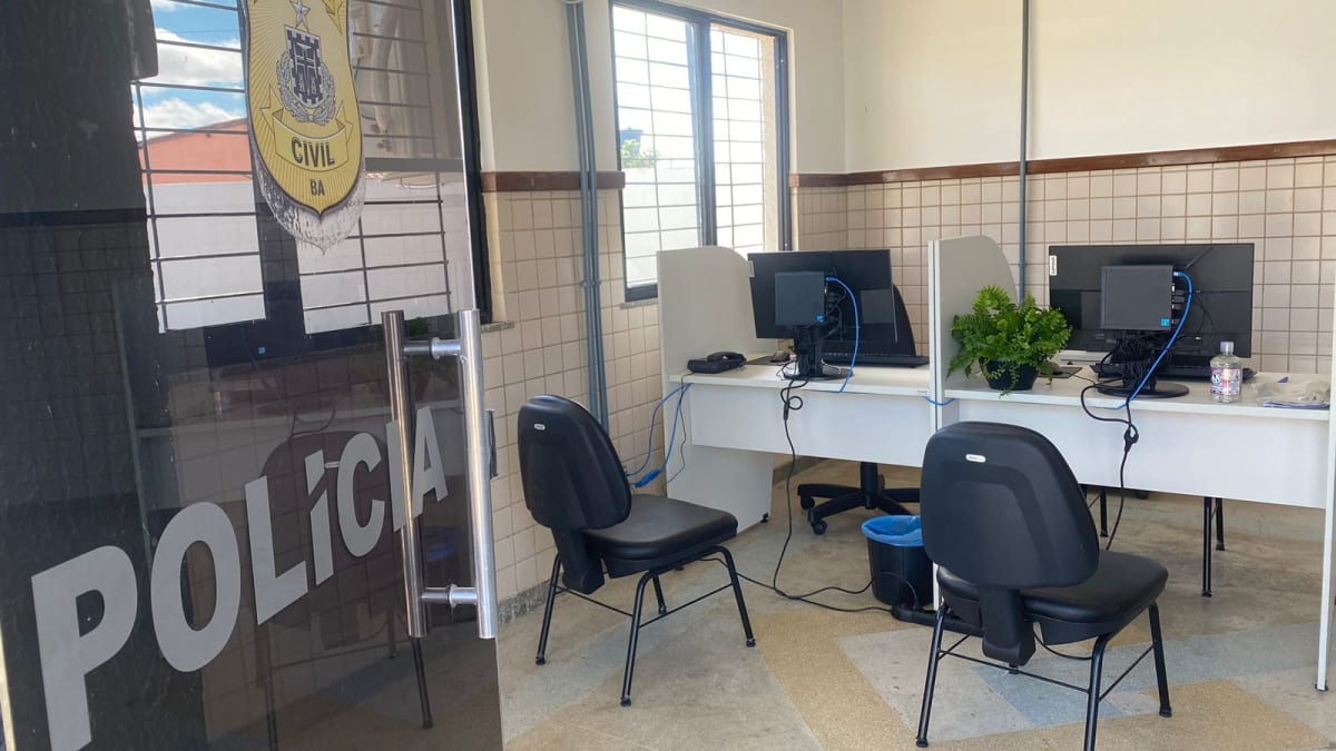 Mulher é investigada por maus-tratos e morte de cachorro em Itaberaba