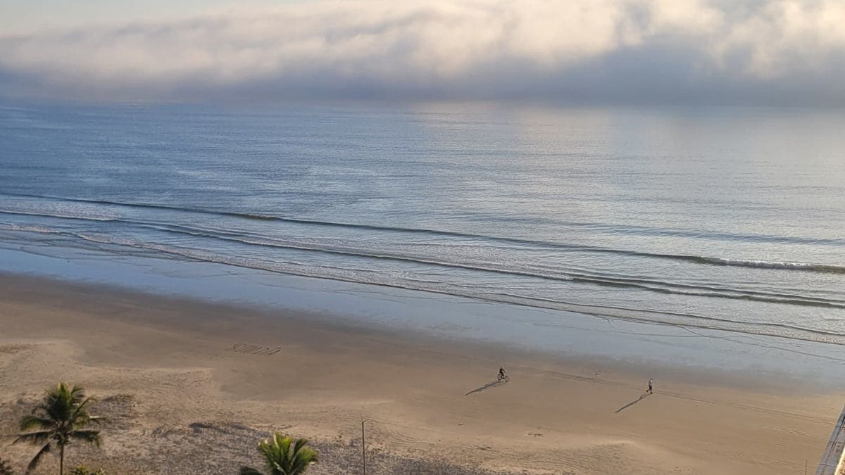 Mudança nos ventos aumenta risco de alagamentos no litoral de Santa Catarina nesta quarta-feira