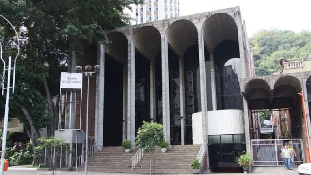 Prefeito propõe projeto para reconstrução do Teatro Villa-Lobos em Copacabana