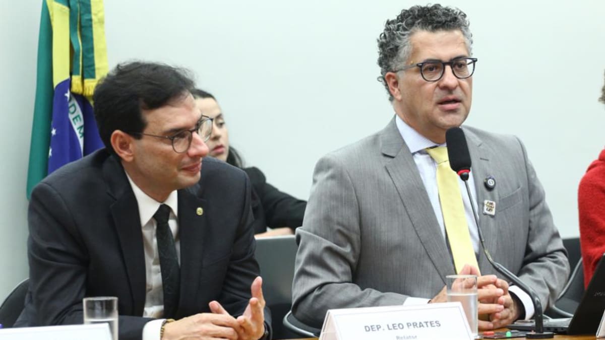 Câmara adia votação sobre redução da jornada máxima de trabalho