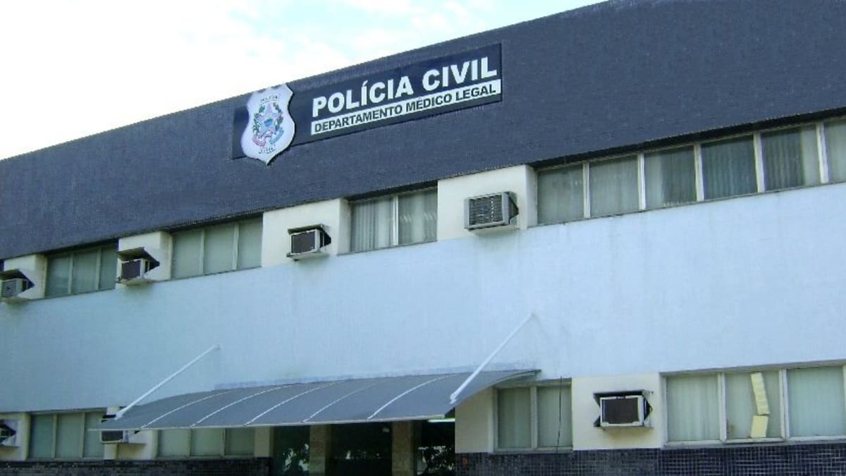 Mulher de 52 anos é encontrada morta em apartamento de Guarapari; ex-companheiro é principal suspeito