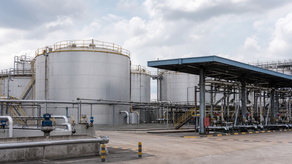 Receita Federal deflagra segunda fase da Operação Carbono Oculto contra sonegação e lavagem no setor de combustíveis