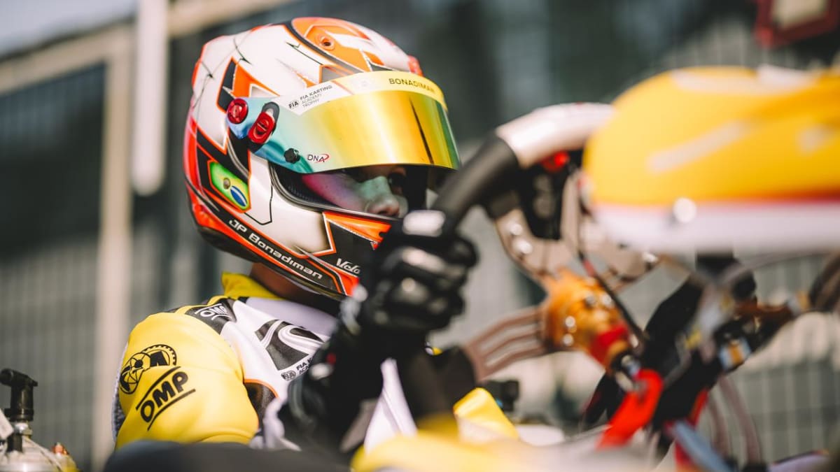 Piloto capixaba João Paulo Bonadiman termina em 7º lugar no Troféu Academia FIA Karting Júnior