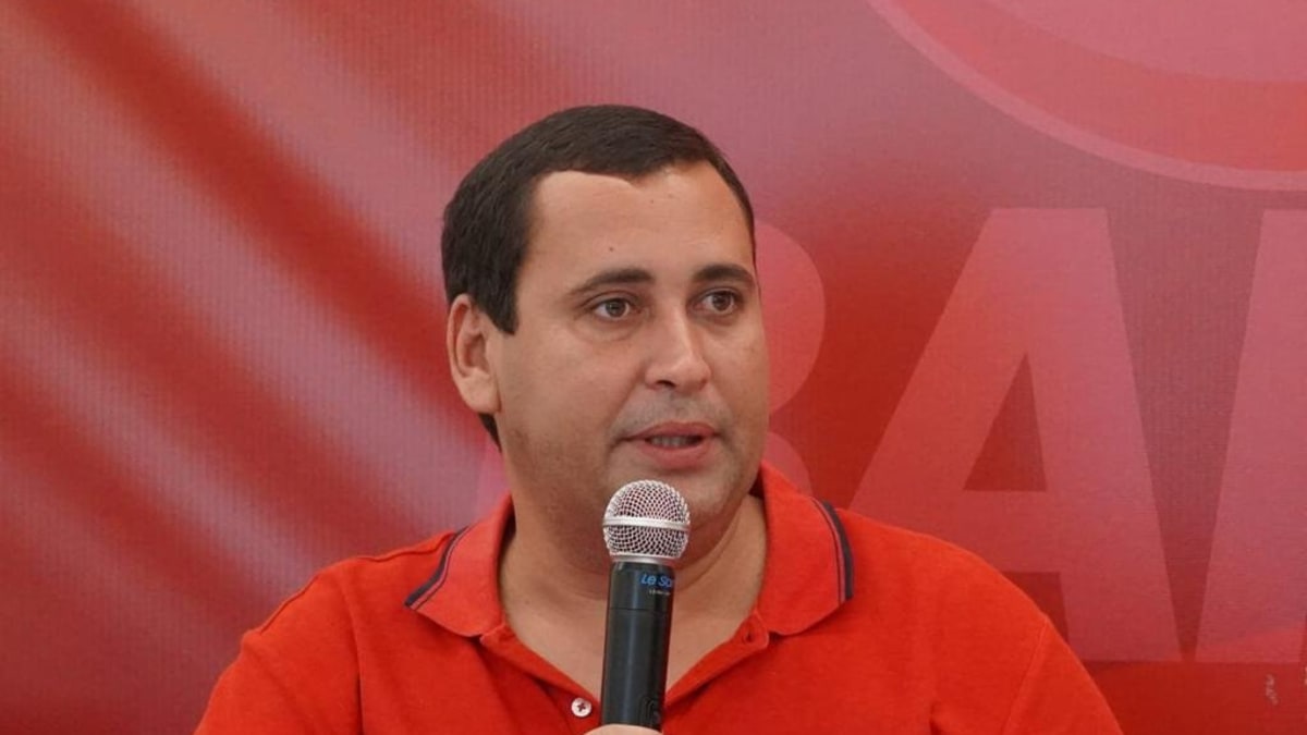 Presidente do PT na Bahia cobra responsabilização de Bolsonaro por tentativa de golpe e critica silêncio de ACM Neto