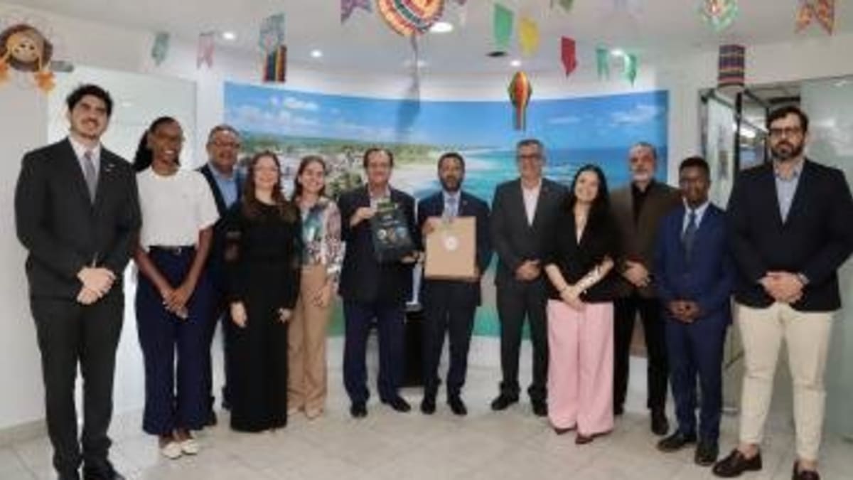 Missão diplomática da Etiópia visita Secretaria de Turismo da Bahia para fortalecer laços e ampliar turismo