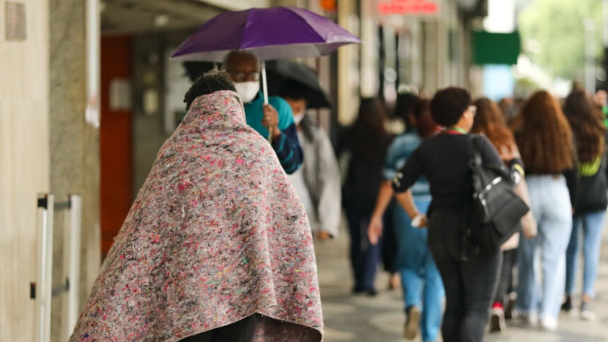 Região Sudeste concentra seis em cada dez pessoas em situação de rua no Brasil