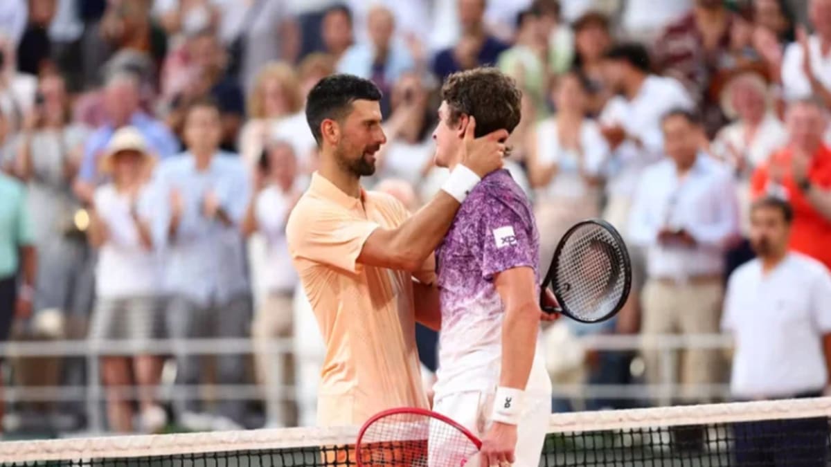 João Fonseca faz virada histórica e elimina Djokovic em torneio de Grand Slam