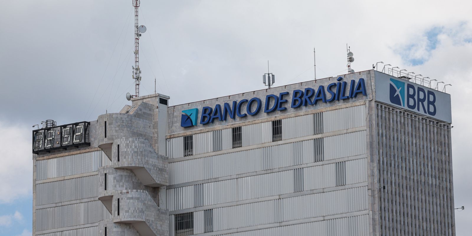 BRB adia divulgação do balanço financeiro de 2025