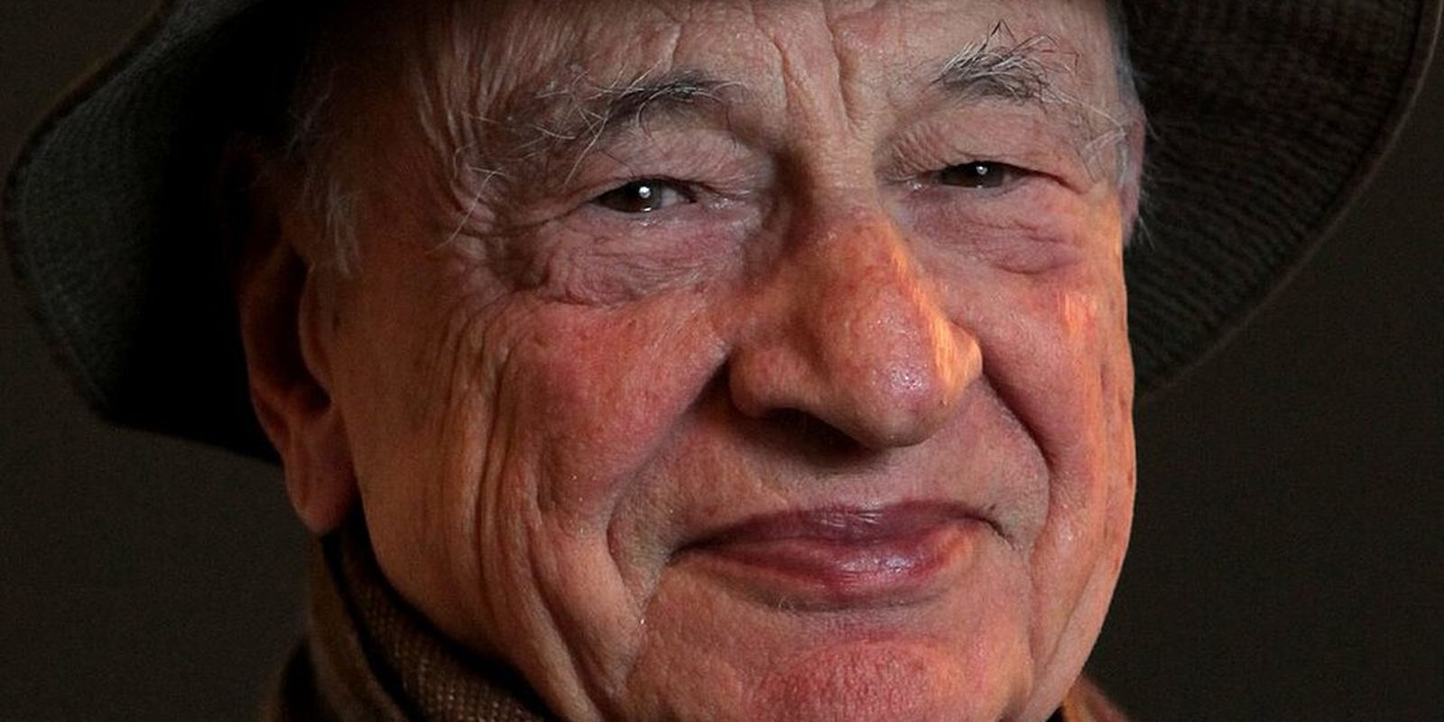 Morre o filósofo Edgar Morin aos 104 anos