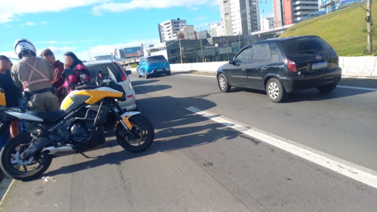 Acidente entre quatro veículos causa transtornos no trânsito entre Farroupilha e Caxias do Sul