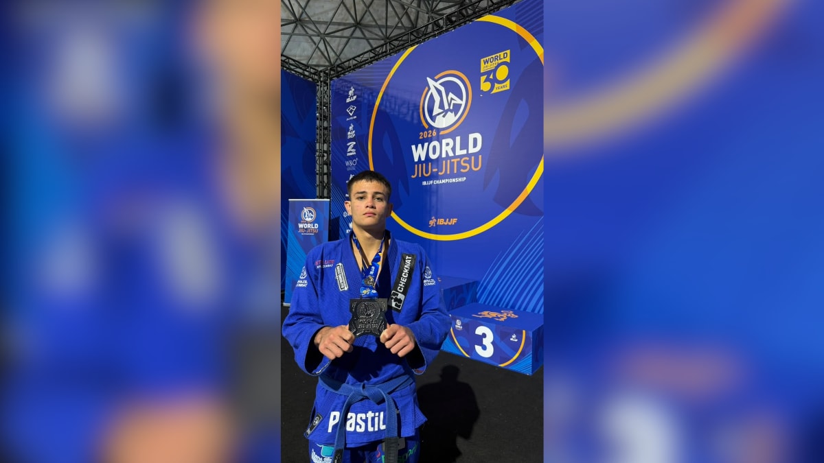 Atleta de Bombinhas conquista medalha de prata no Mundial de Jiu-Jitsu na Califórnia