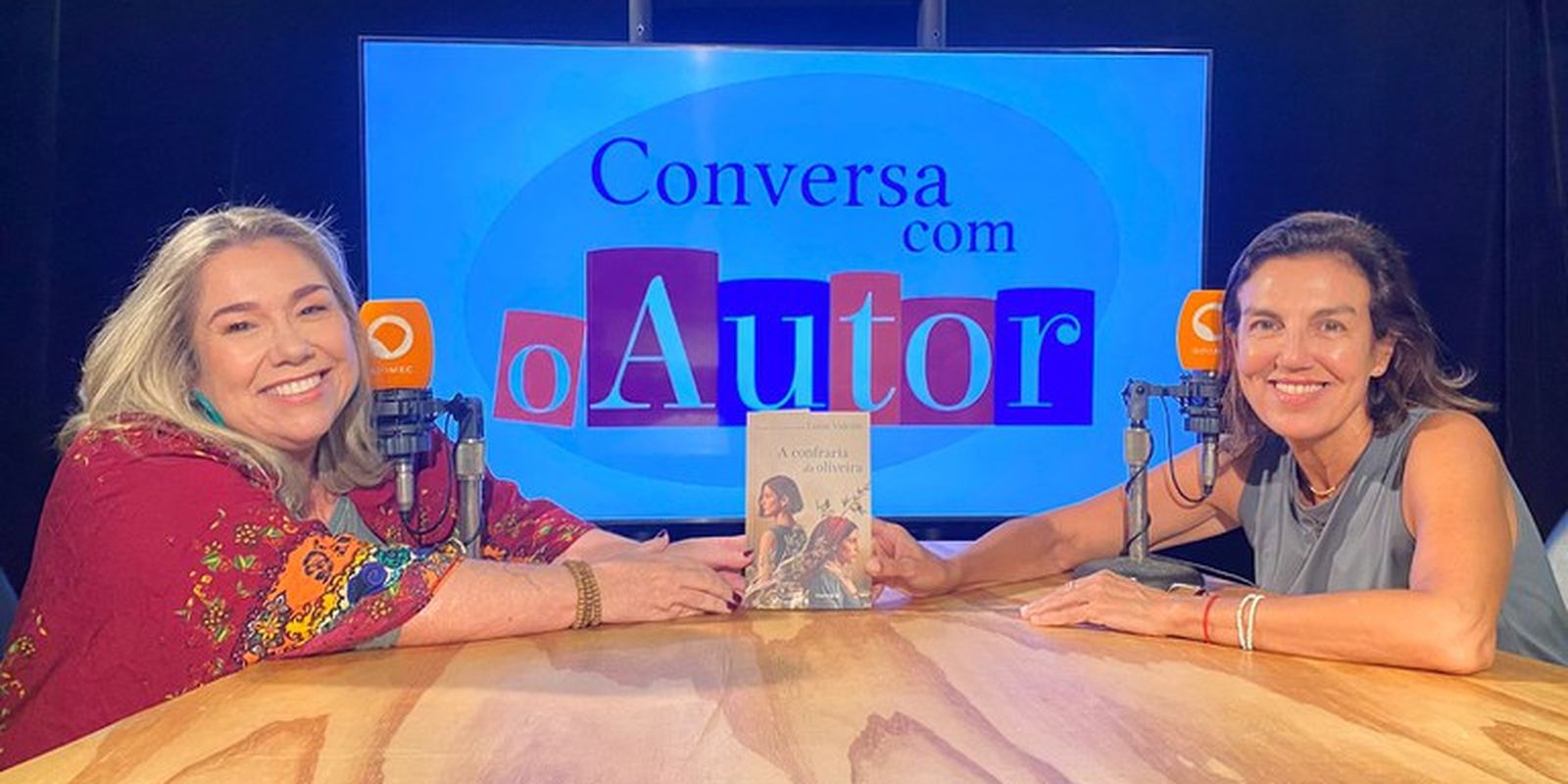 Luize Valente fala sobre novo romance na Rádio MEC
