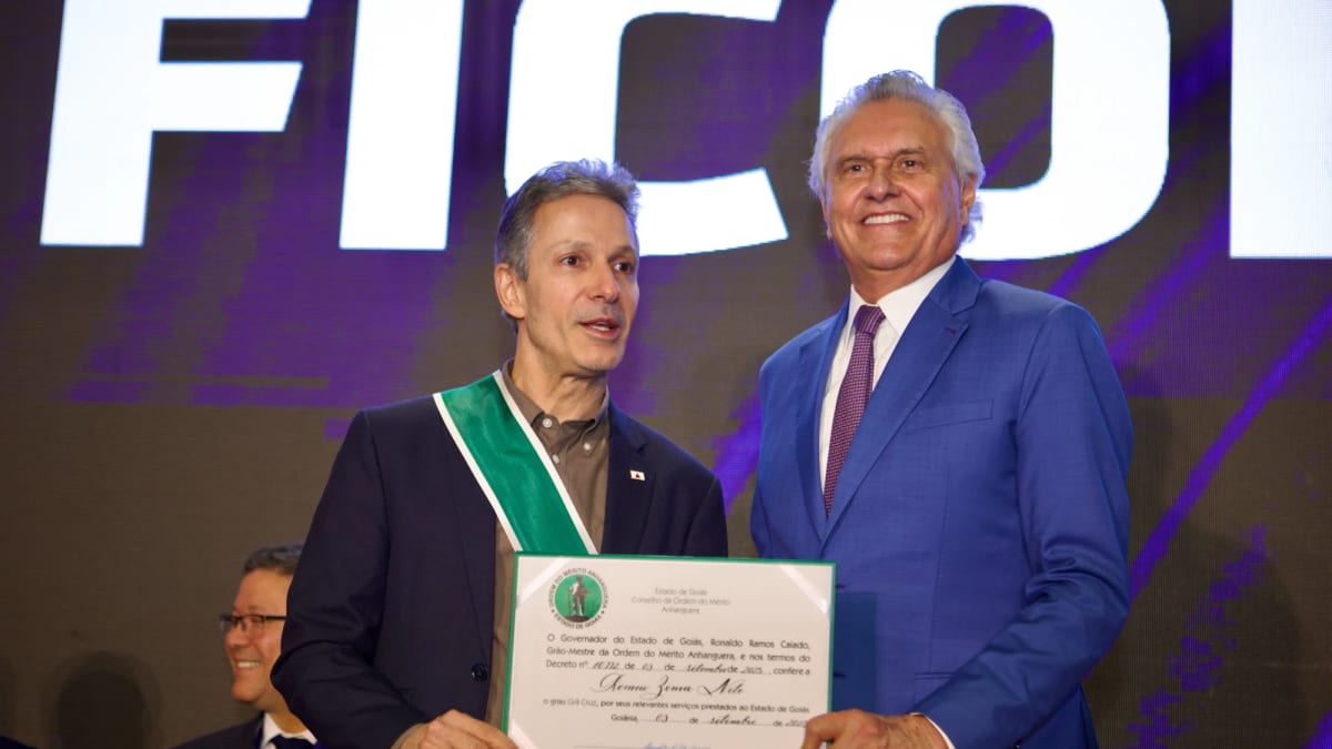 Denúncias contra Flávio Bolsonaro podem prejudicar campanha do PL e fortalecer aliança entre Caiado e Zema