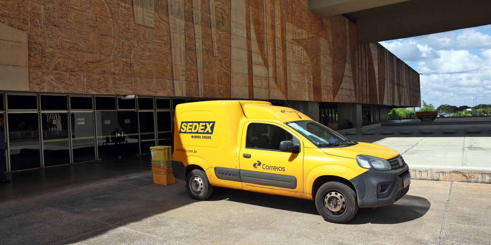 Correios ampliam prejuízo para R$ 3, 2 bilhões no 1º trimestre