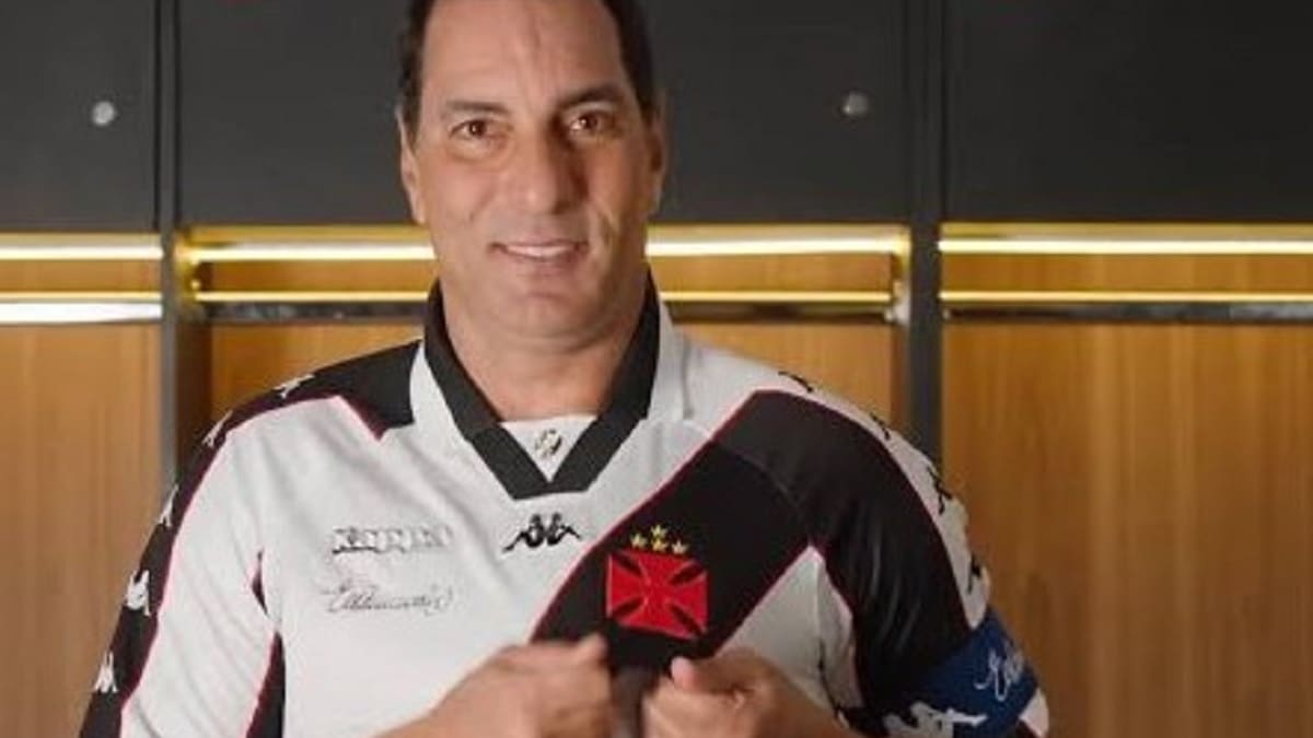 Edmundo inicia pré-candidatura a deputado federal prometendo ser 'a voz do povo vascaíno em Brasília'