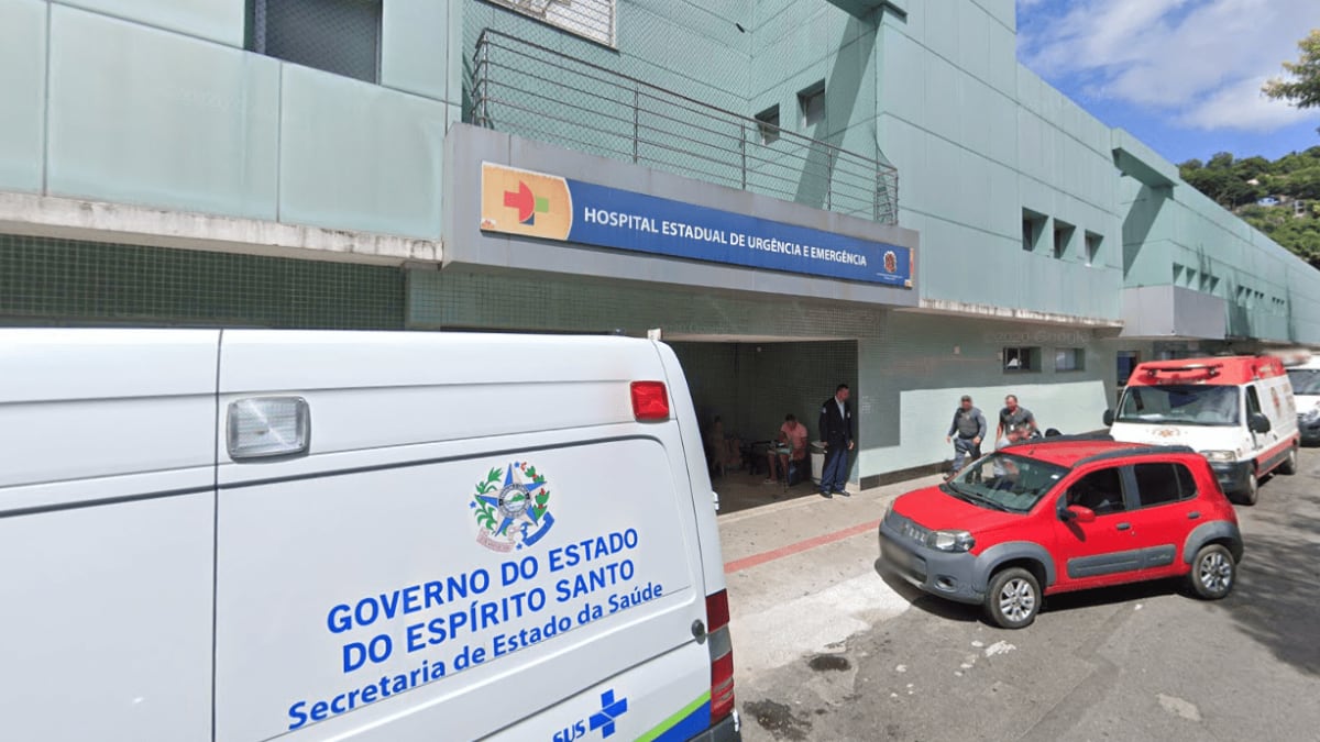 Homem finge entrega de pensão e esfaqueia ex-companheira no olho em Cariacica
