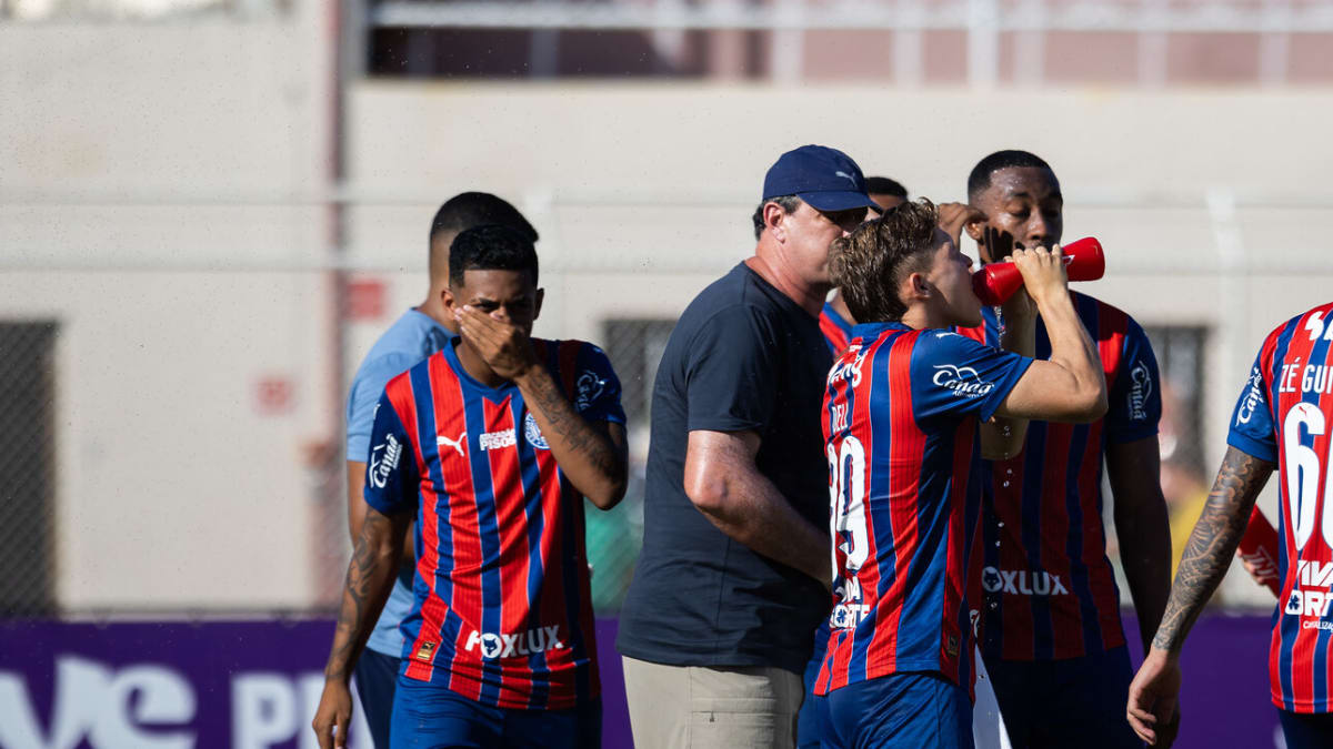 Joias do Bahia somam meses sem chances com Rogério Ceni