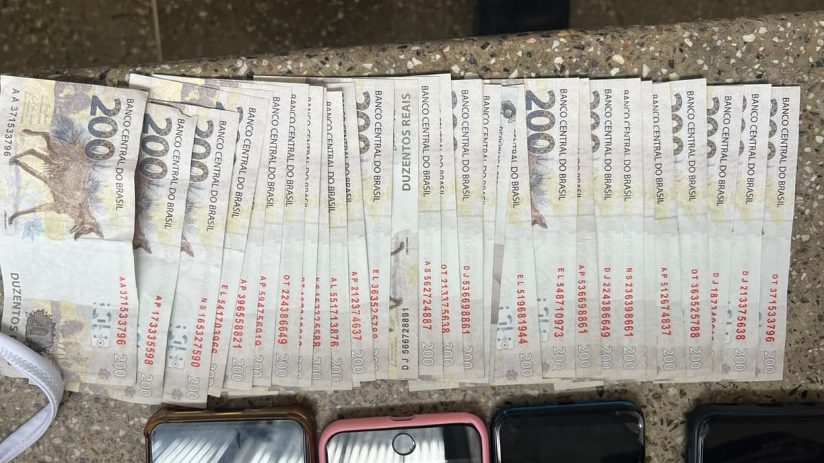 Grupo é preso por circular notas falsas de R$ 200 na Bahia