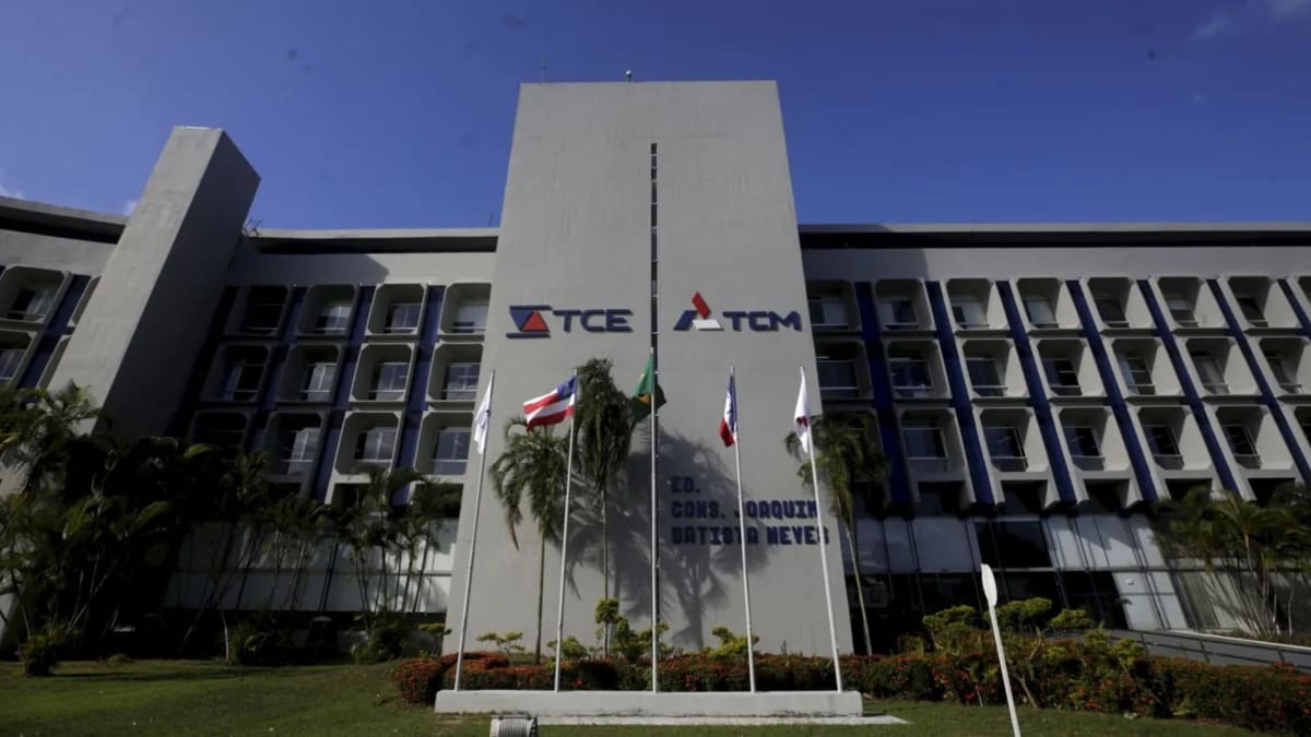 TCM-BA apura supostos contratos familiares de R$ 2,5 mi em prefeitura