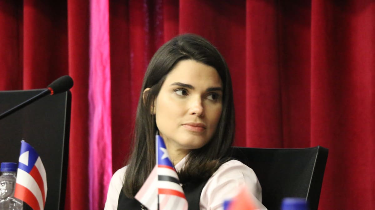 Jerônimo encaminha indicação de Camila Vasquez Negromonte ao TCM-BA